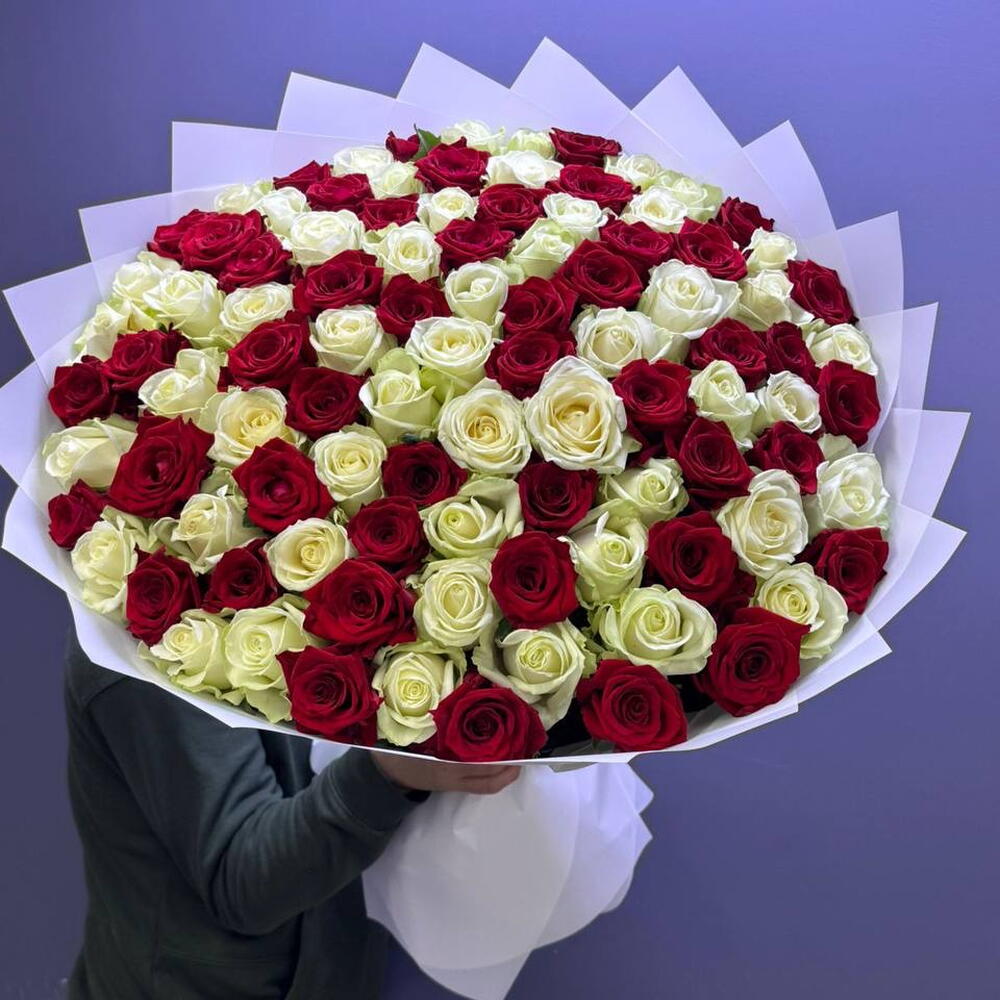 Букет из 101 кенийской розы микс