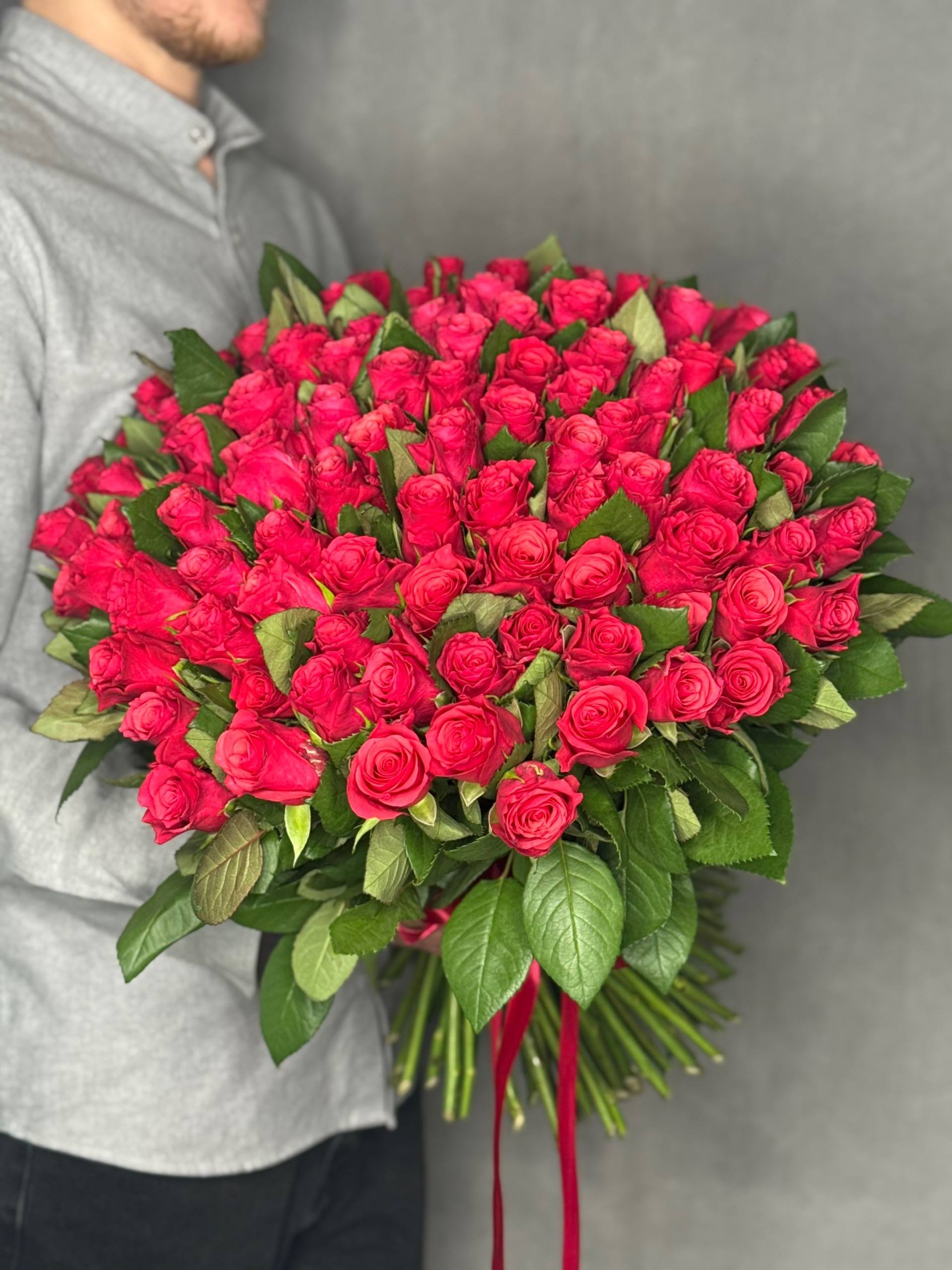 Роза Такацци